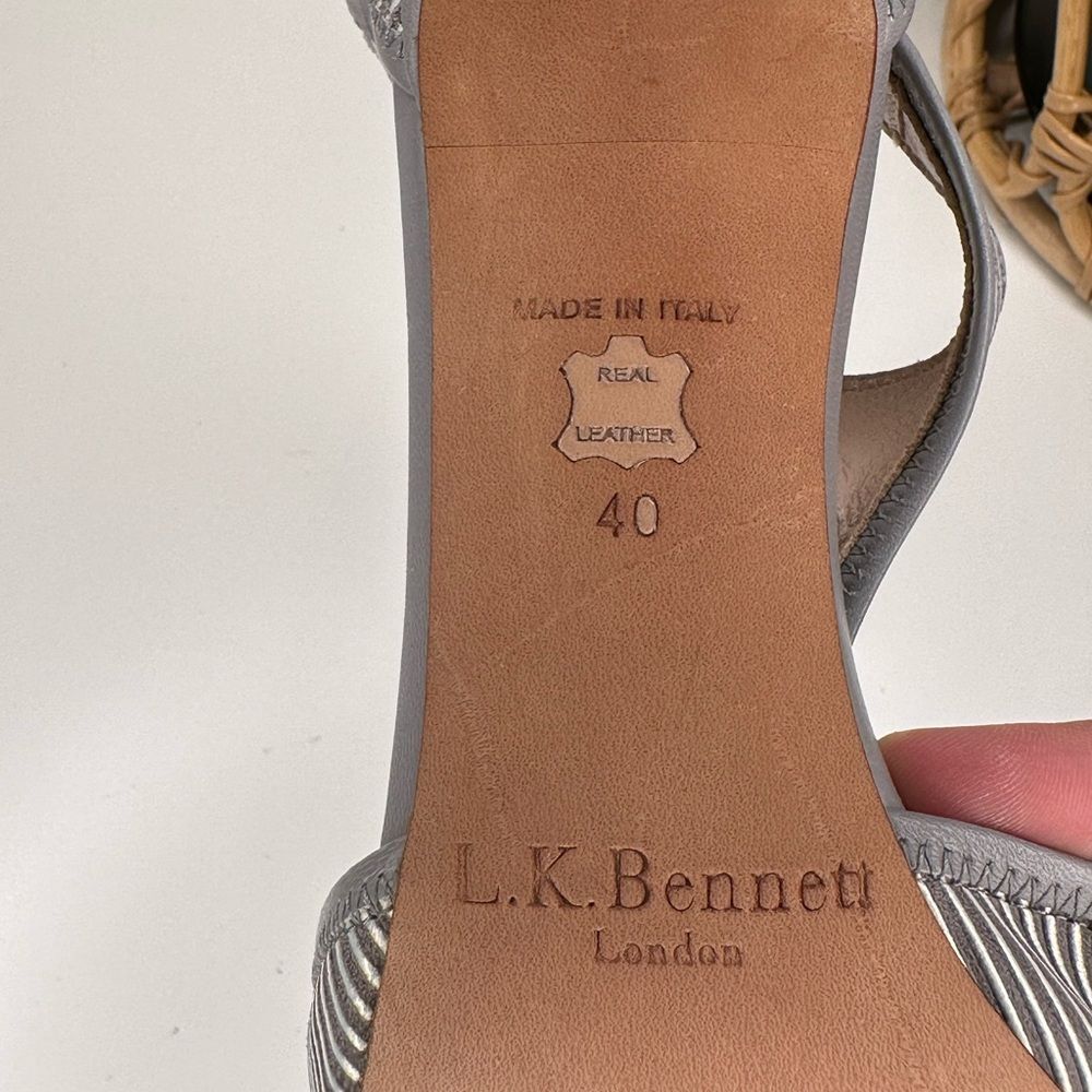 K. Bennett London Gray White Striped Christina Pumps Made in Italy, Size 9.5/40 - Picture 9 of 14